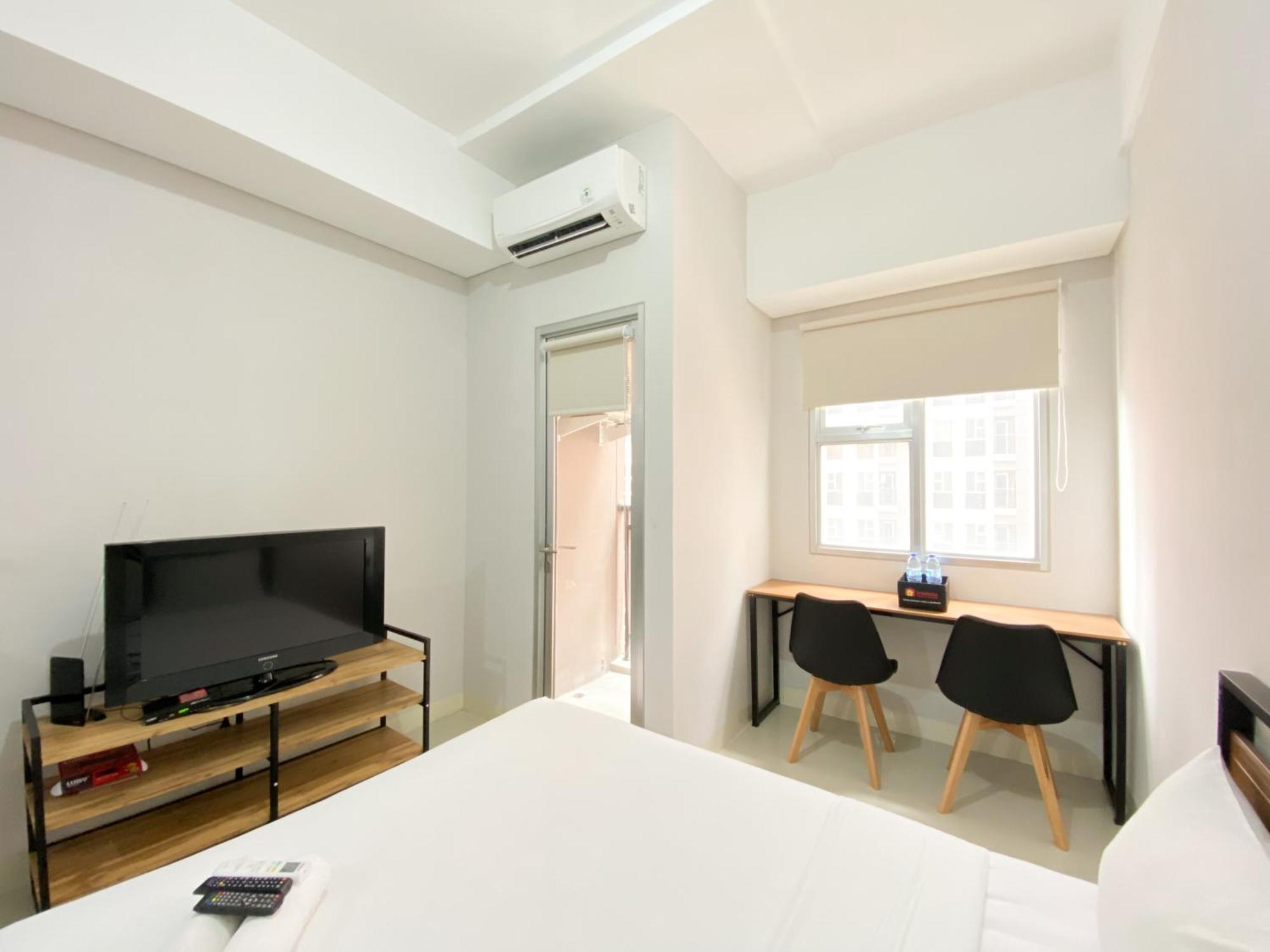 Chic And Cozy At Transpark Juanda By Travelio *