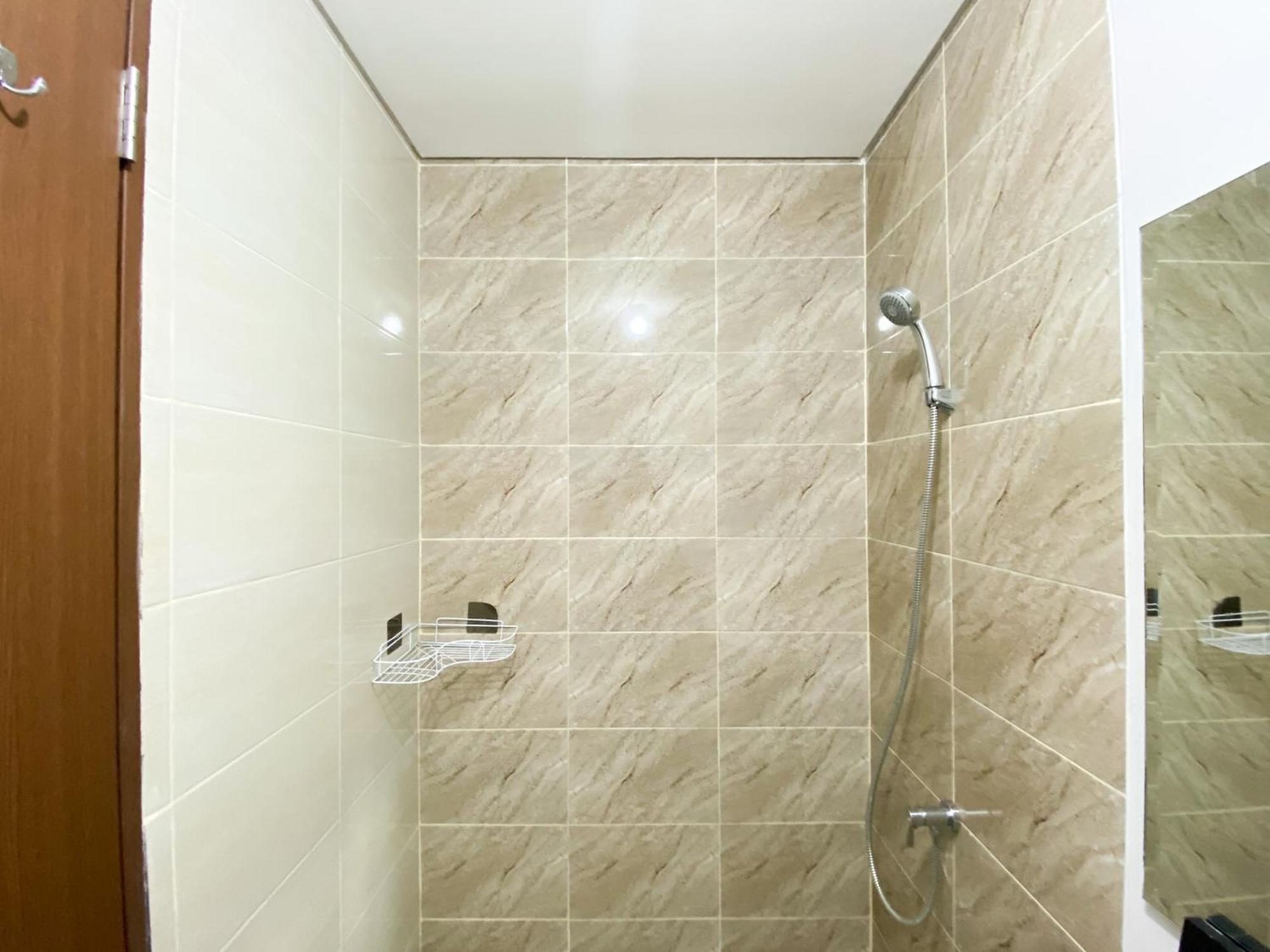 Chic And Cozy At Transpark Juanda By Travelio Apartemen